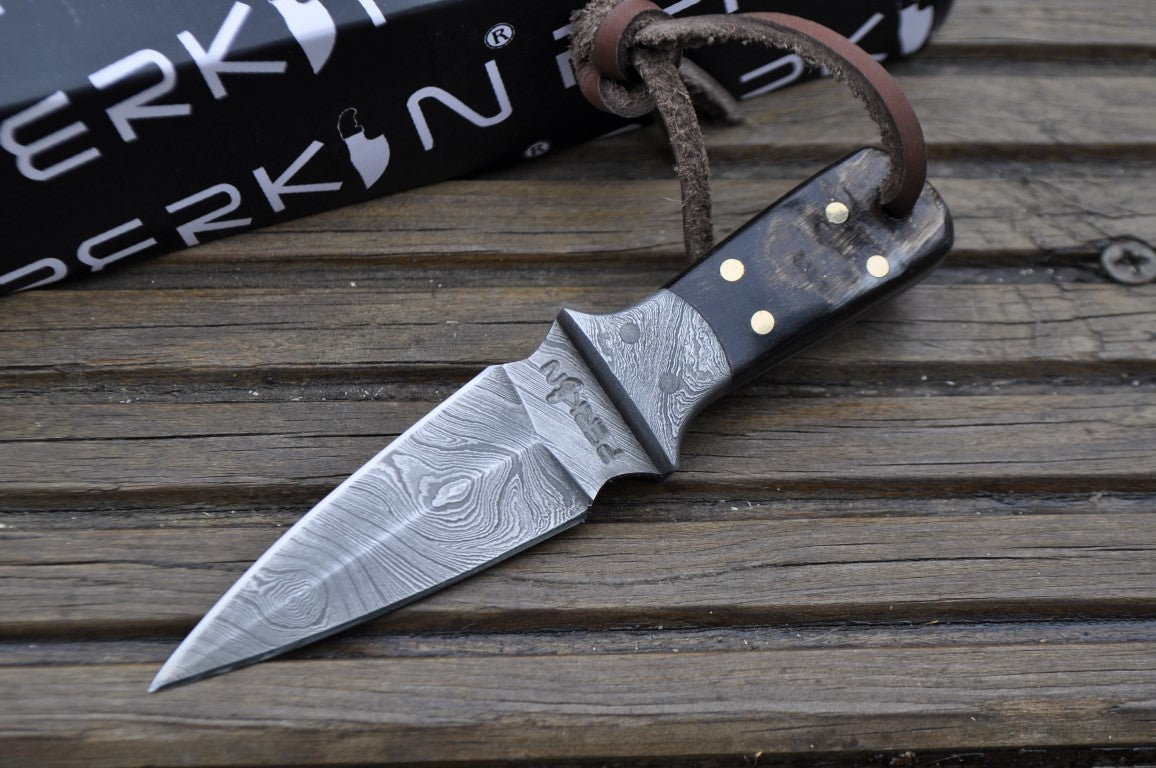 Handmade Knife - Damascus Steel Hunting Knife - Neck Knife