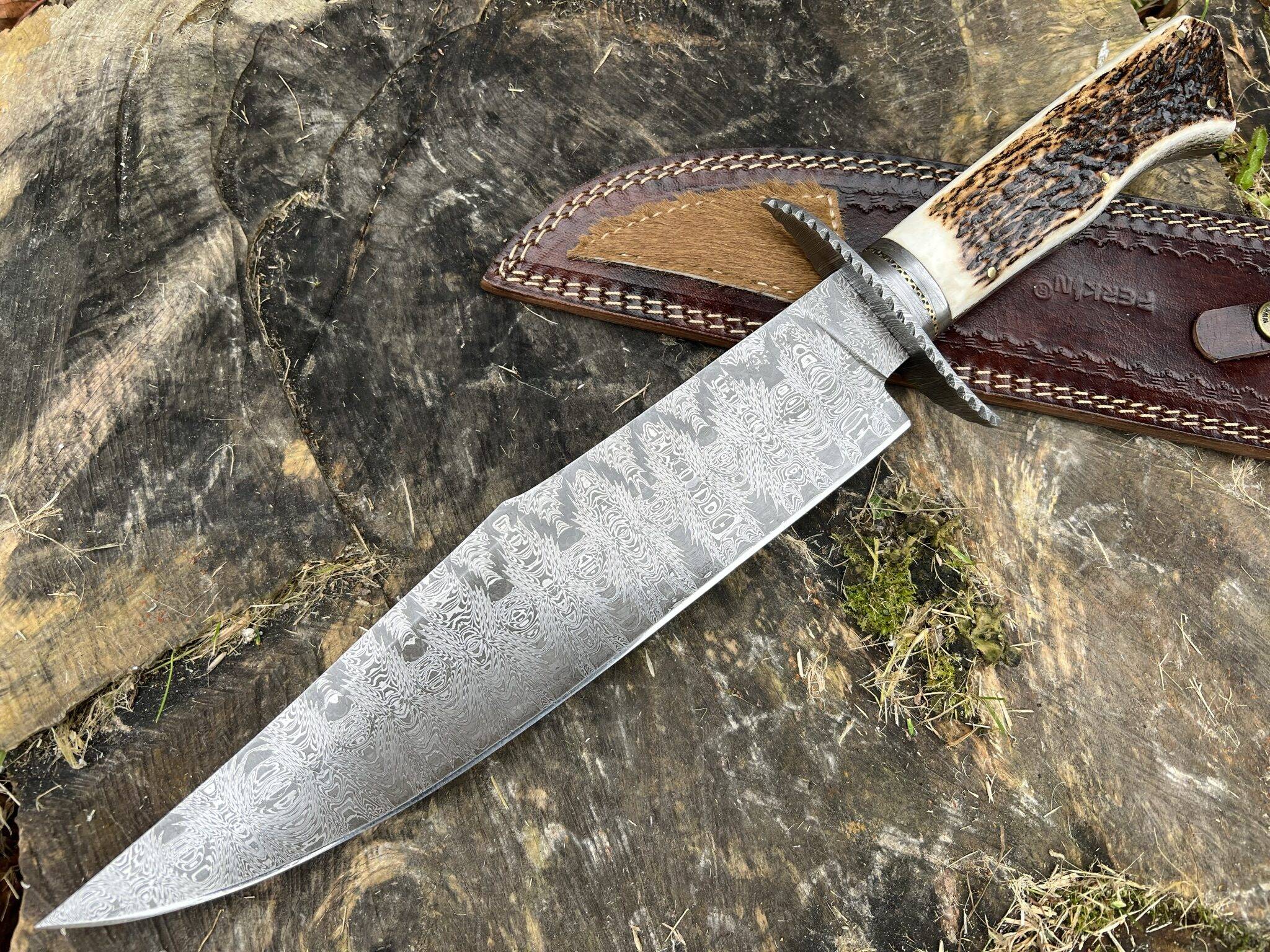 Fixed Blade Hunting Knife Bowie Knife Handmade Stag Antler Handle Unique Pattern One Kind of Handcrafted Hunting Knife