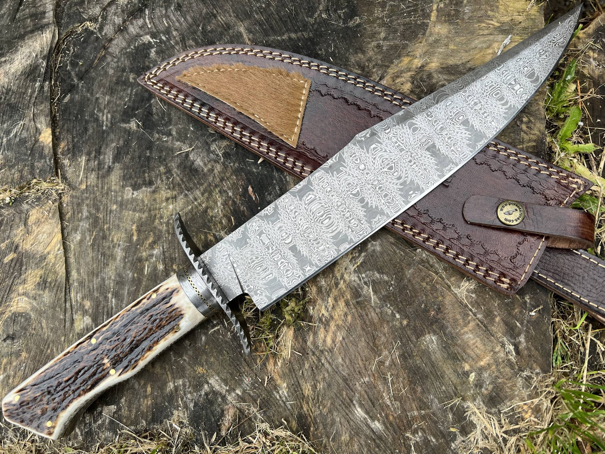 Fixed Blade Hunting Knife Bowie Knife Handmade Stag Antler Handle Unique Pattern One Kind of Handcrafted Hunting Knife
