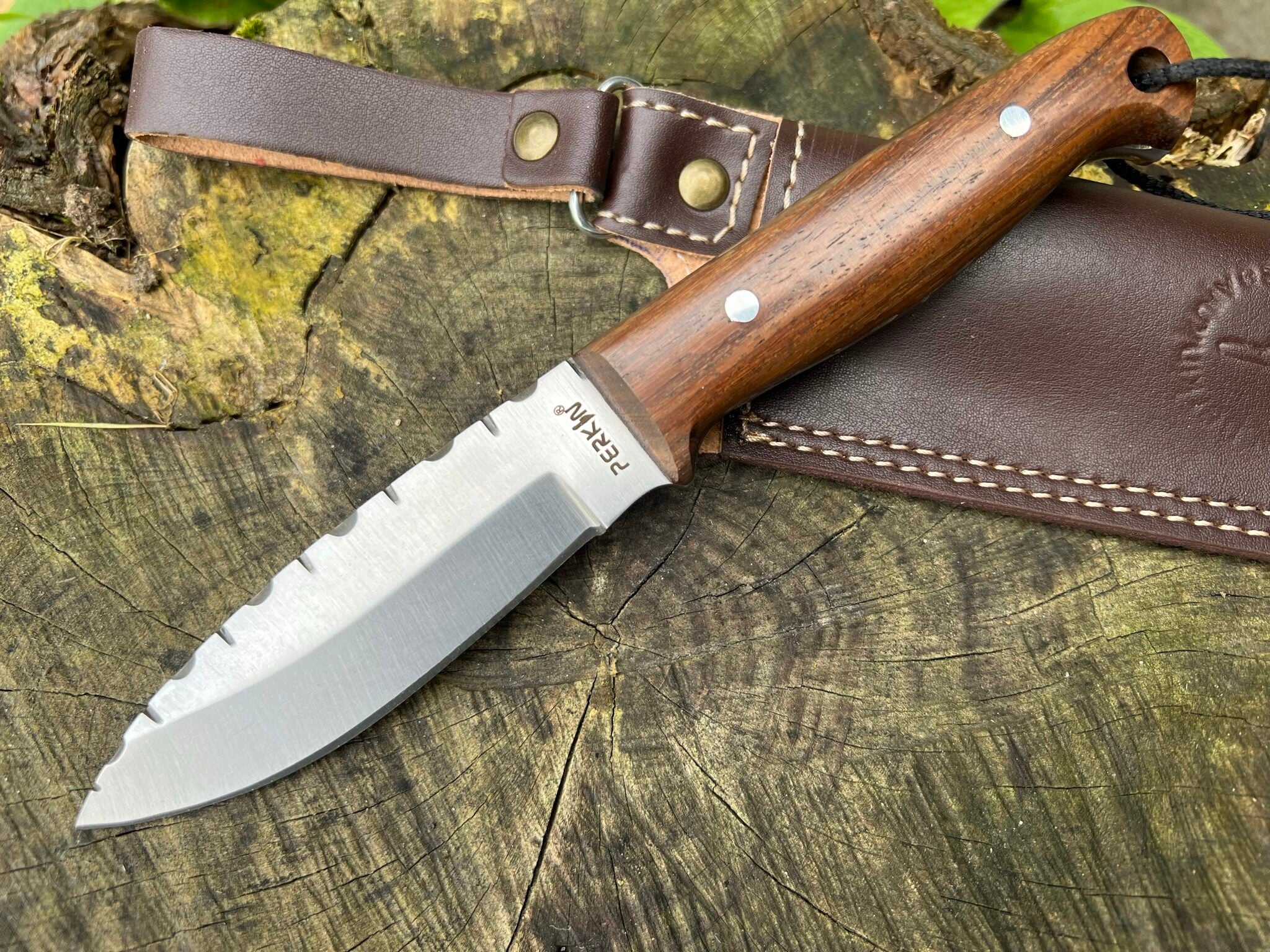 Handmade Bushcraft Knife - Bone Handle - Outstanding Value