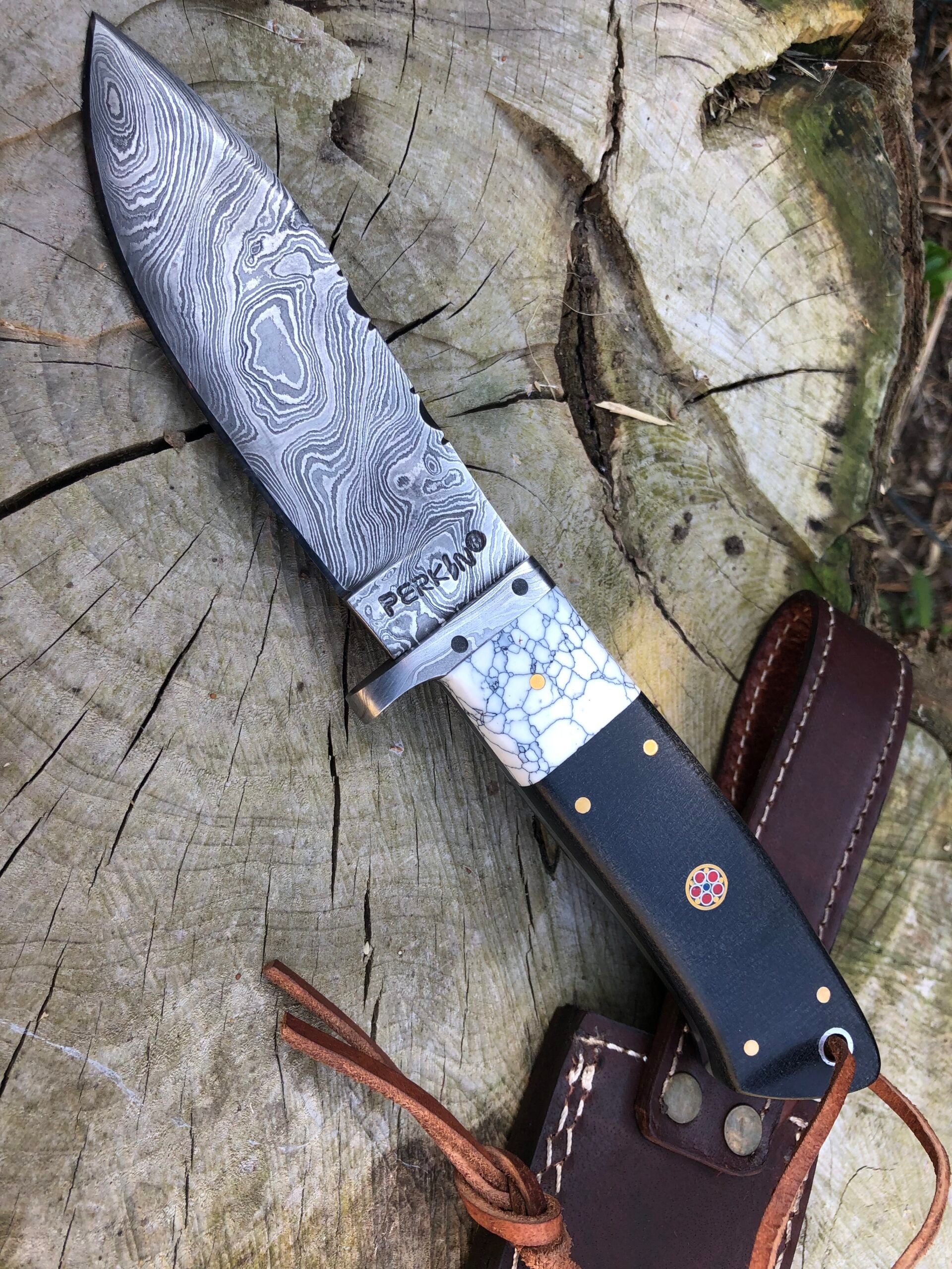 9 Inches Damascus Steel Hunting Knife With Leather Sheath