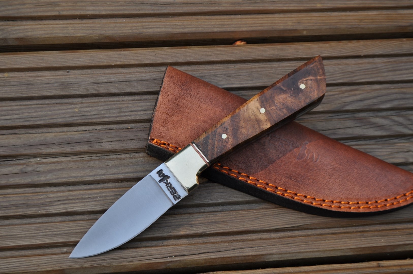 Perkin Knives - Handmade Hunting Knife With Sheath - AR700