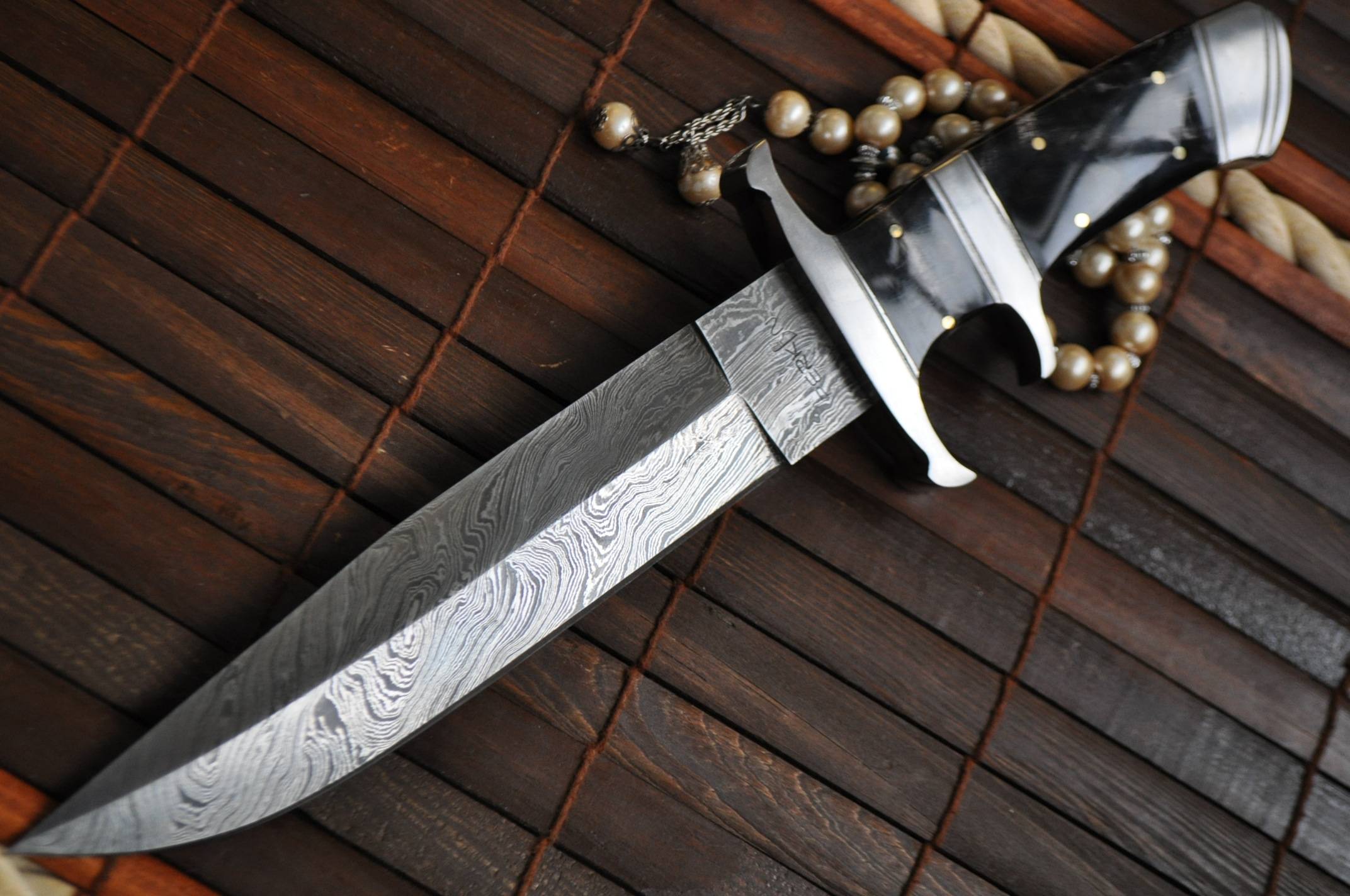 Fixed Blade Damascus Steel Bowie Knife With Sheath