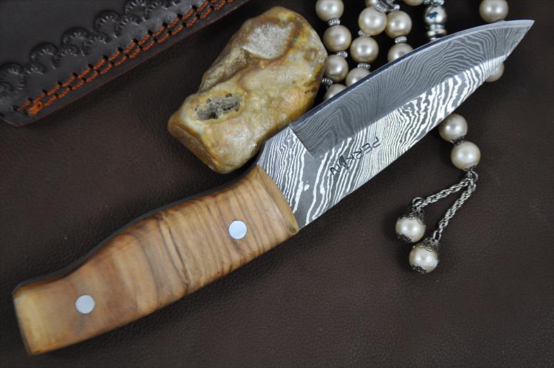 Handmade Damascus Steel Hunting Knife - WBC-105