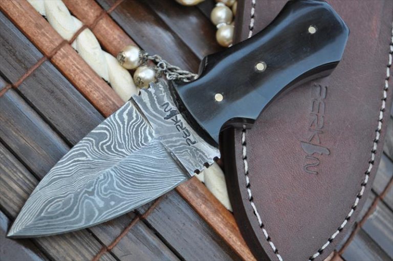 Fixed Blade Double Edge Hunting Knife