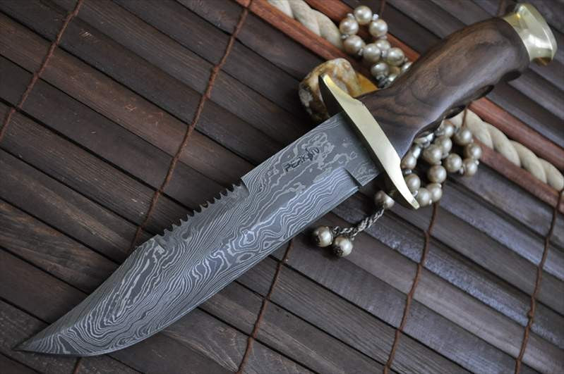 Handcrafted Damascus Commando Hunting Knife