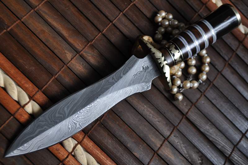 Damascus Double Edge Hunting Knife with Pear Wood & Buffalo Horn handle