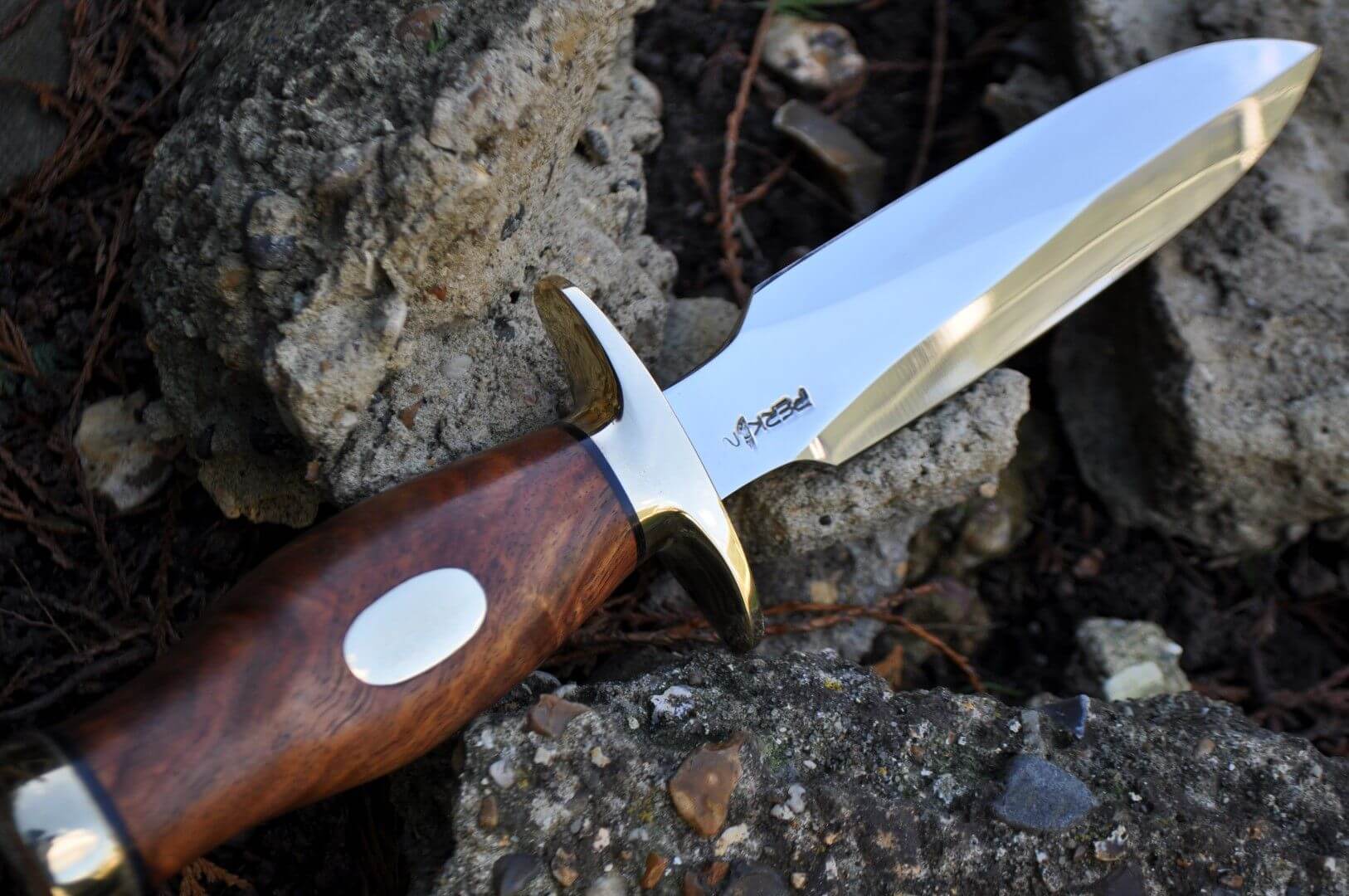 Handcrafted Hunting Knife with 440c Steel & Double Edge