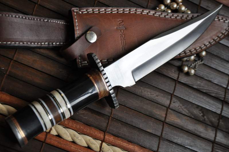 440c Steel Bowie Knife With Buffalo Horn, Walnut Wood & Camel Bone Handle
