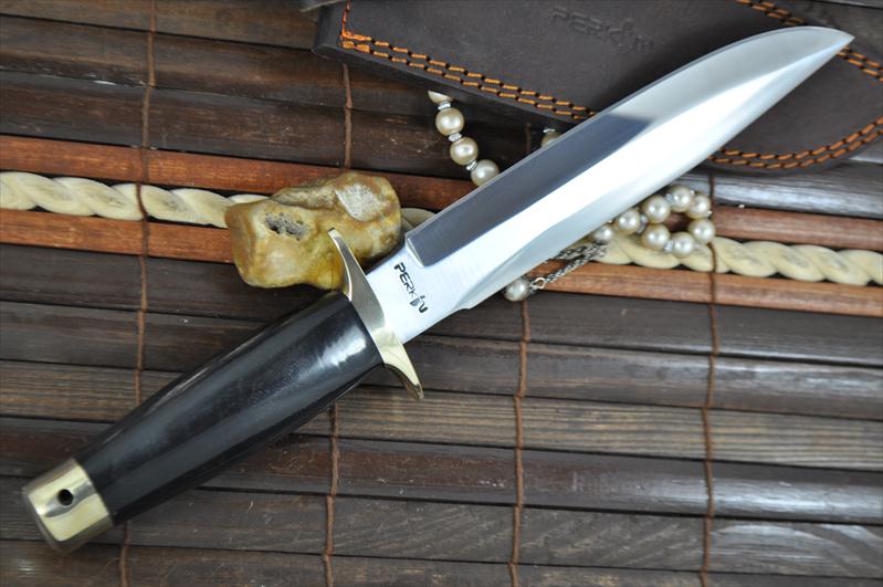 Handmade Hunting Bowie Knife With 440c Steel & Buffalo Horn